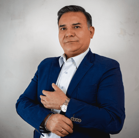 Enrique Chavarri